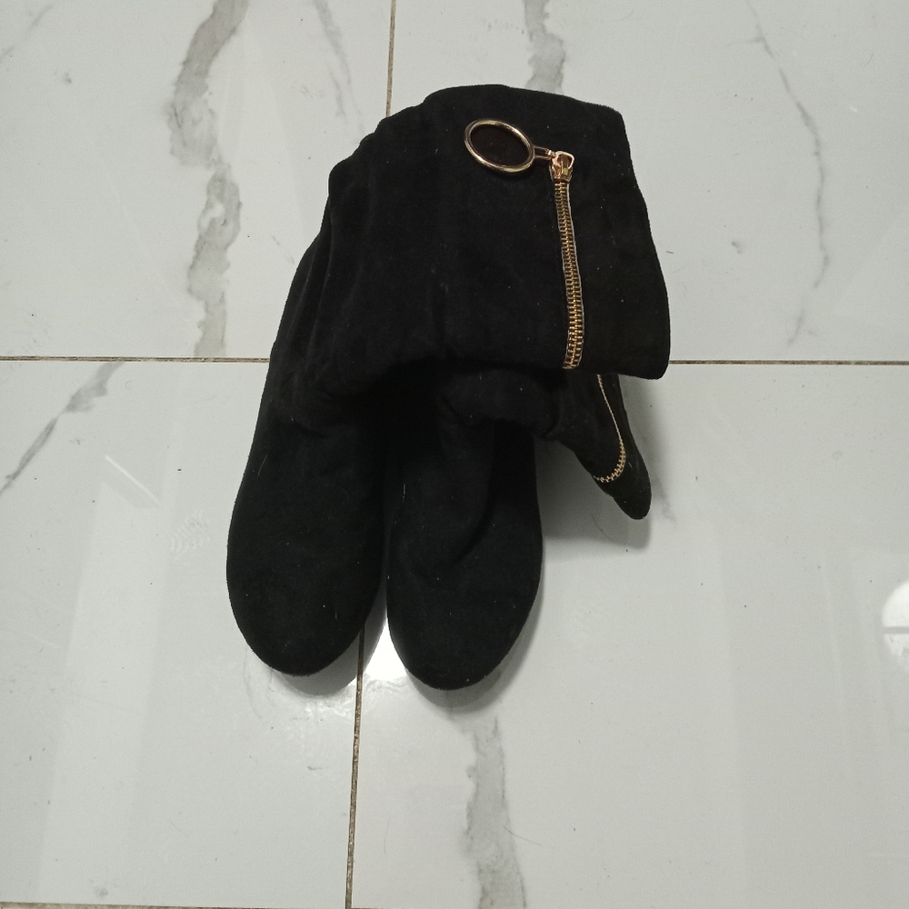 Womens High Cut Suede No Name Brand Boots Size 40 NWOT